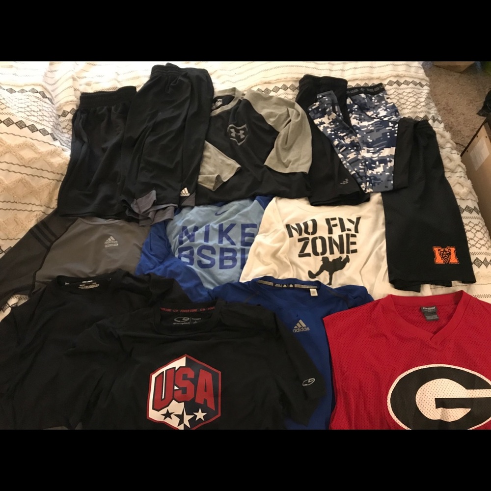 Men’s Clothes for Sale: Size Large